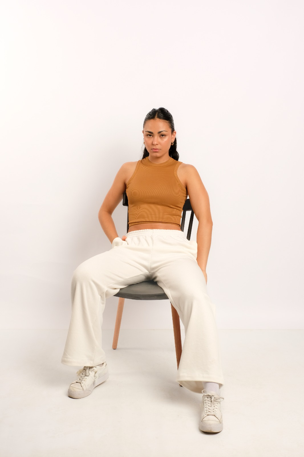 Musculosa Basic Camel